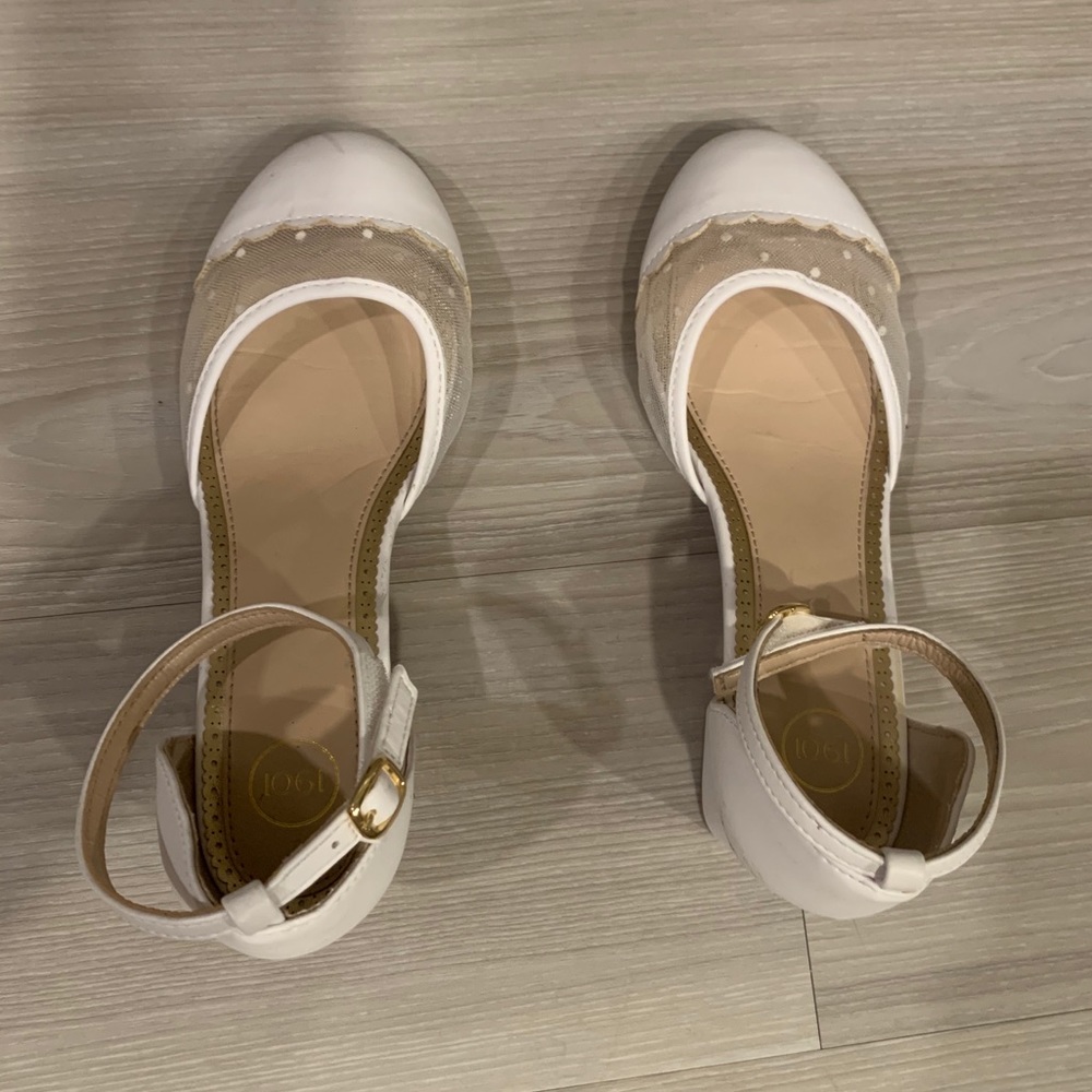 1901 Sandal heels